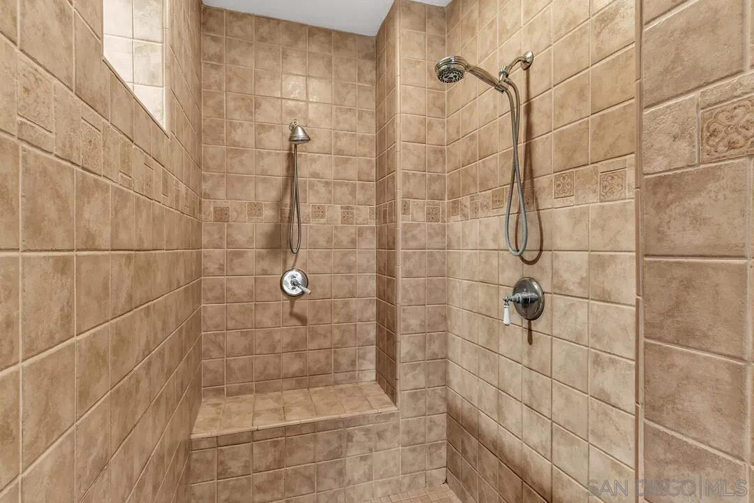 14481 Old Creek Road San Diego, CA 92131 - Photo 38 of 54