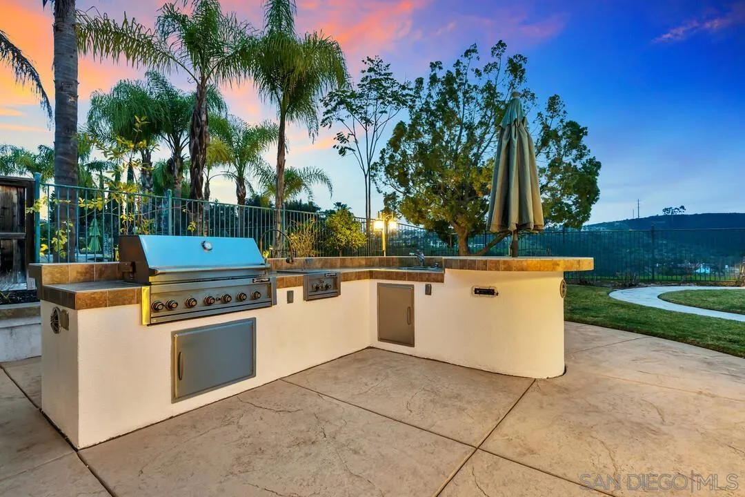 14481 Old Creek Road San Diego, CA 92131 - Photo 45 of 54