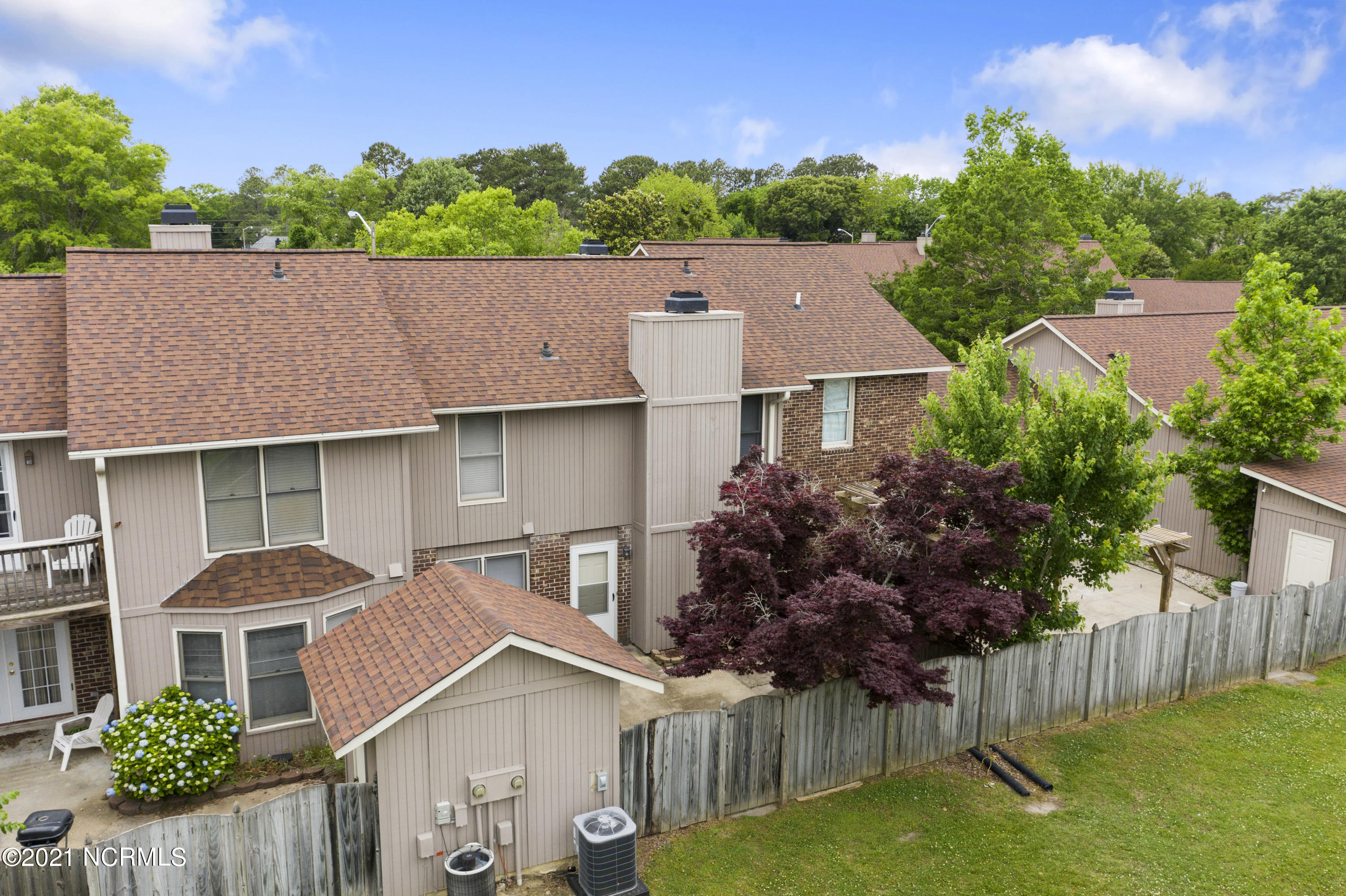 1855 Quail Ridge Road, Unit U Greenville, NC 27858 - Photo 6 of 30 1855-U Qual Ridge-1