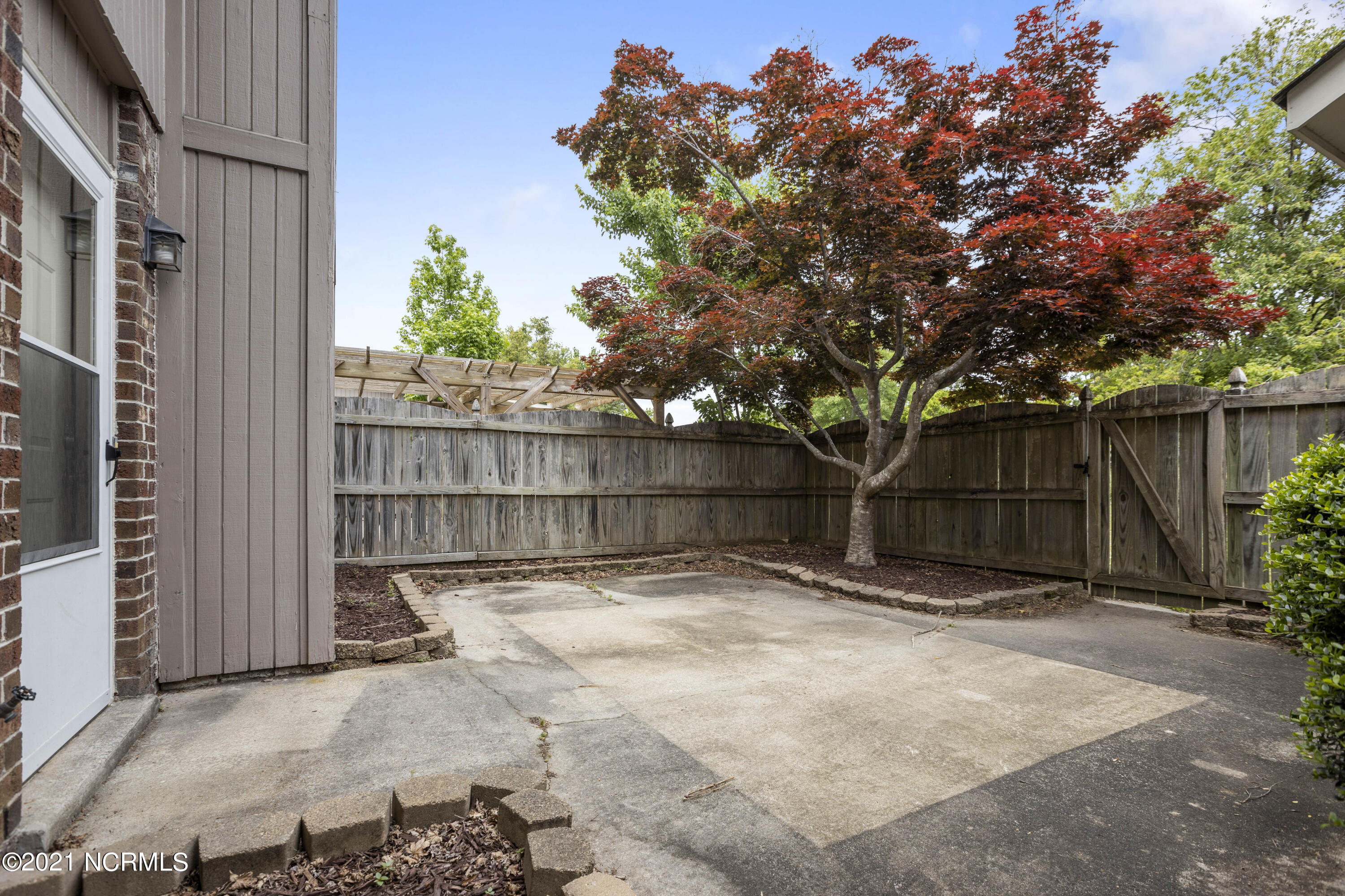 1855 Quail Ridge Road, Unit U Greenville, NC 27858 - Photo 8 of 30 1855-U Qual Ridge-12