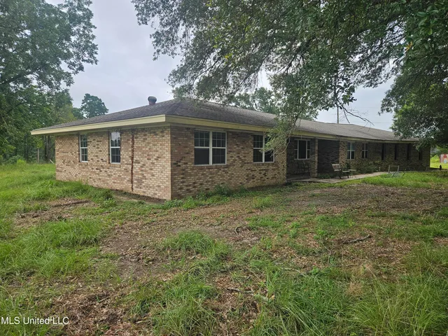 $295,000 | 997 Morgantown Road, Foxworth, MS 39483