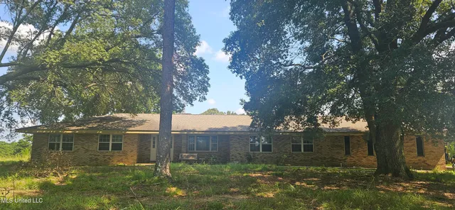 $295,000 | 997 Morgantown Road, Foxworth, MS 39483