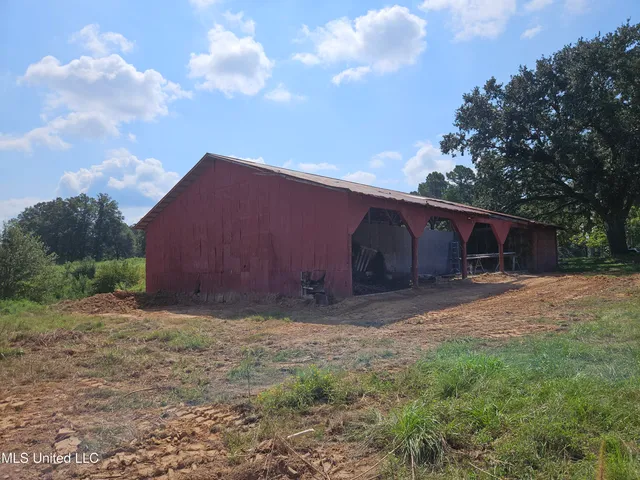 $295,000 | 997 Morgantown Road, Foxworth, MS 39483