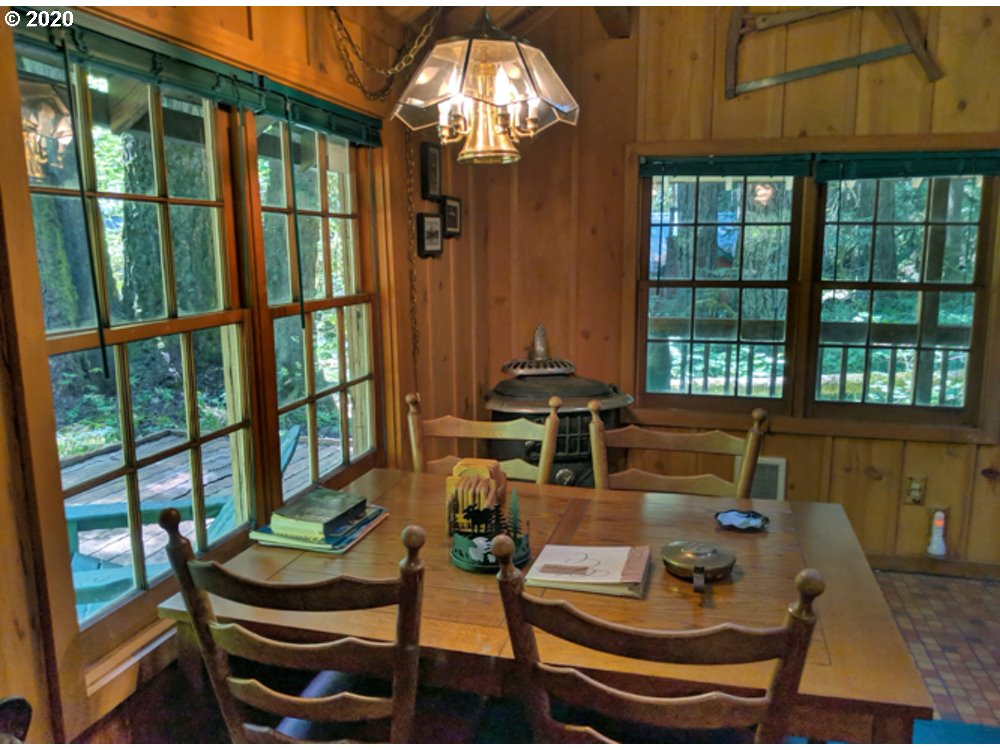 76710 East Road 30 B Rhododendron, OR 97049 - Photo 11 of 28 Gallery Image 11