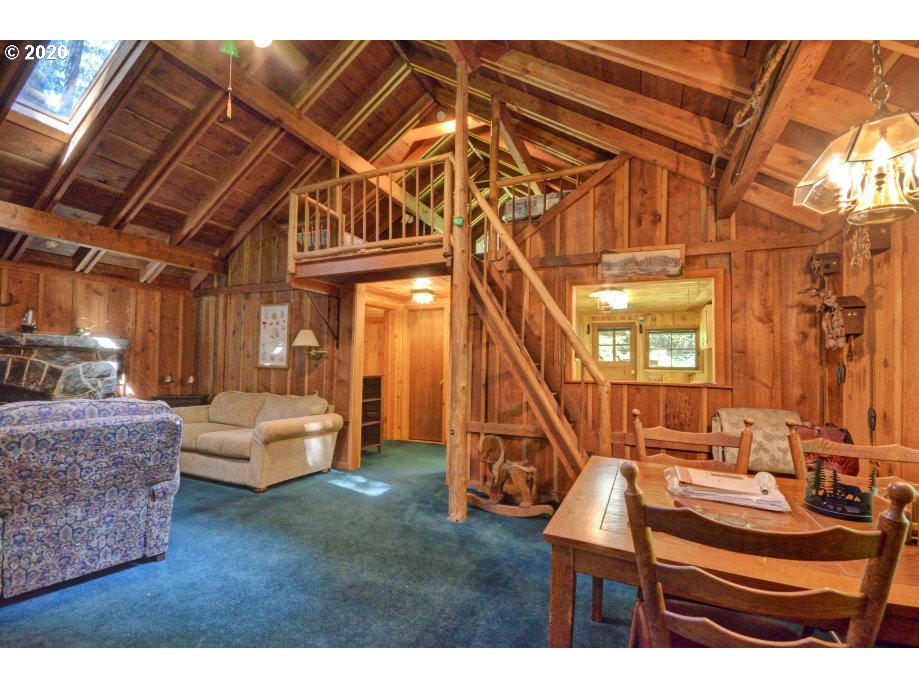 76710 East Road 30 B Rhododendron, OR 97049 - Photo 5 of 28 Gallery Image 5