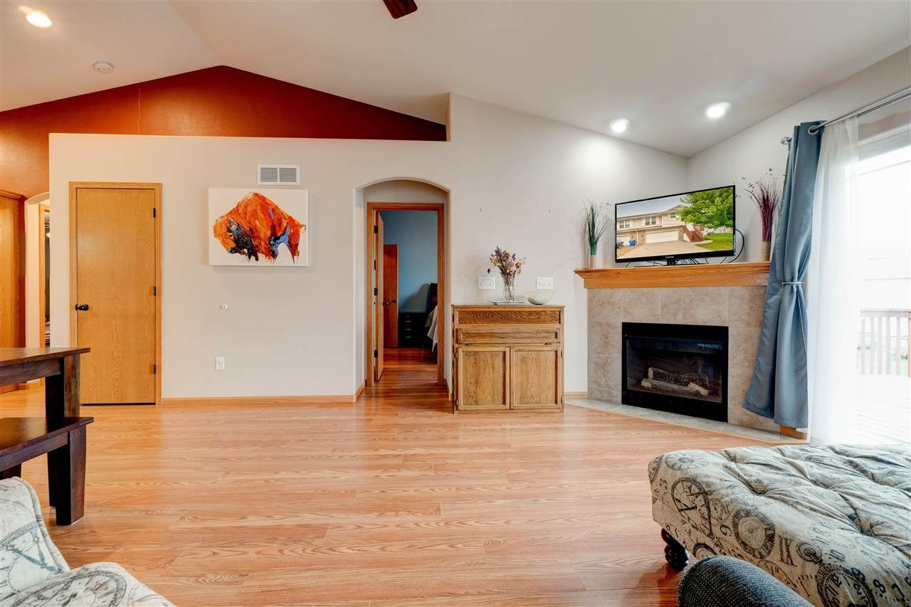 237 North Park Ridge Road North Liberty, IA 52317 - Photo 12 of 50 Gallery Image 12