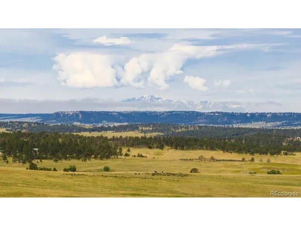 $1,700,000 | 11 County Road 77, Calhan, CO 80808