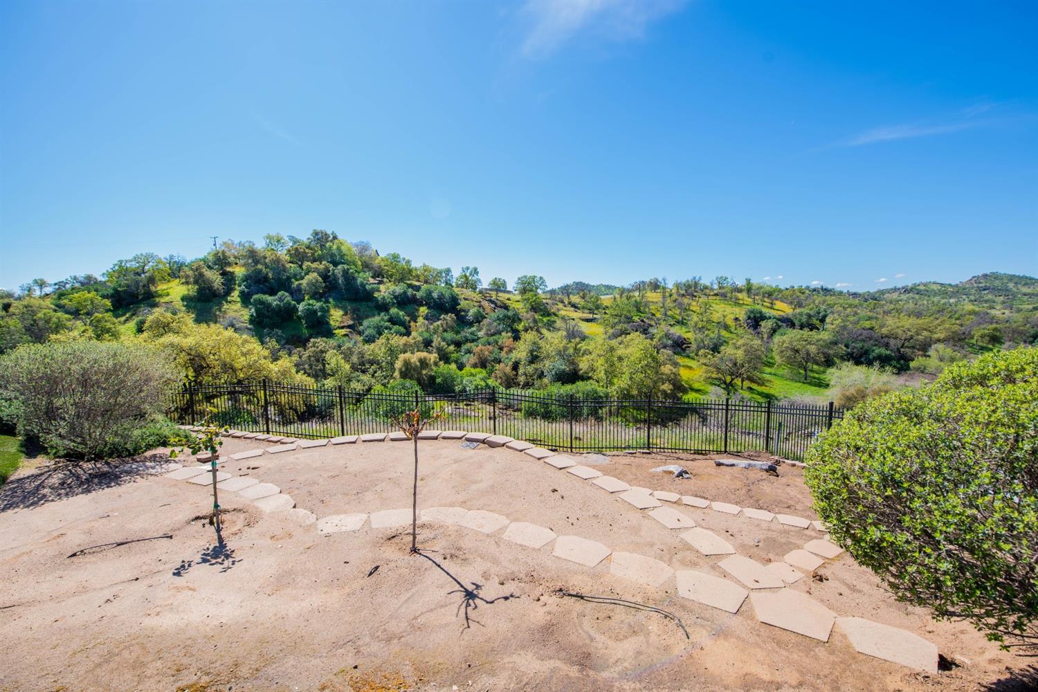 16175 Sample Road Clovis, CA 93619 - Photo 54 of 75 Gallery Image 54