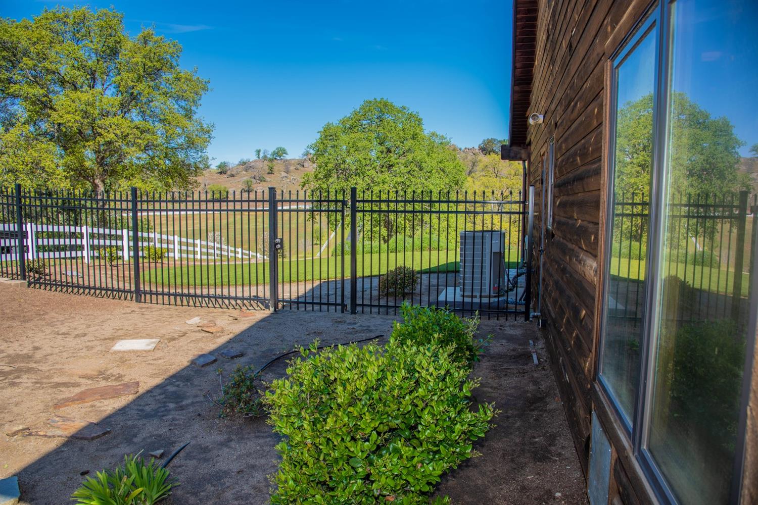 16175 Sample Road Clovis, CA 93619 - Photo 70 of 75 Gallery Image 70