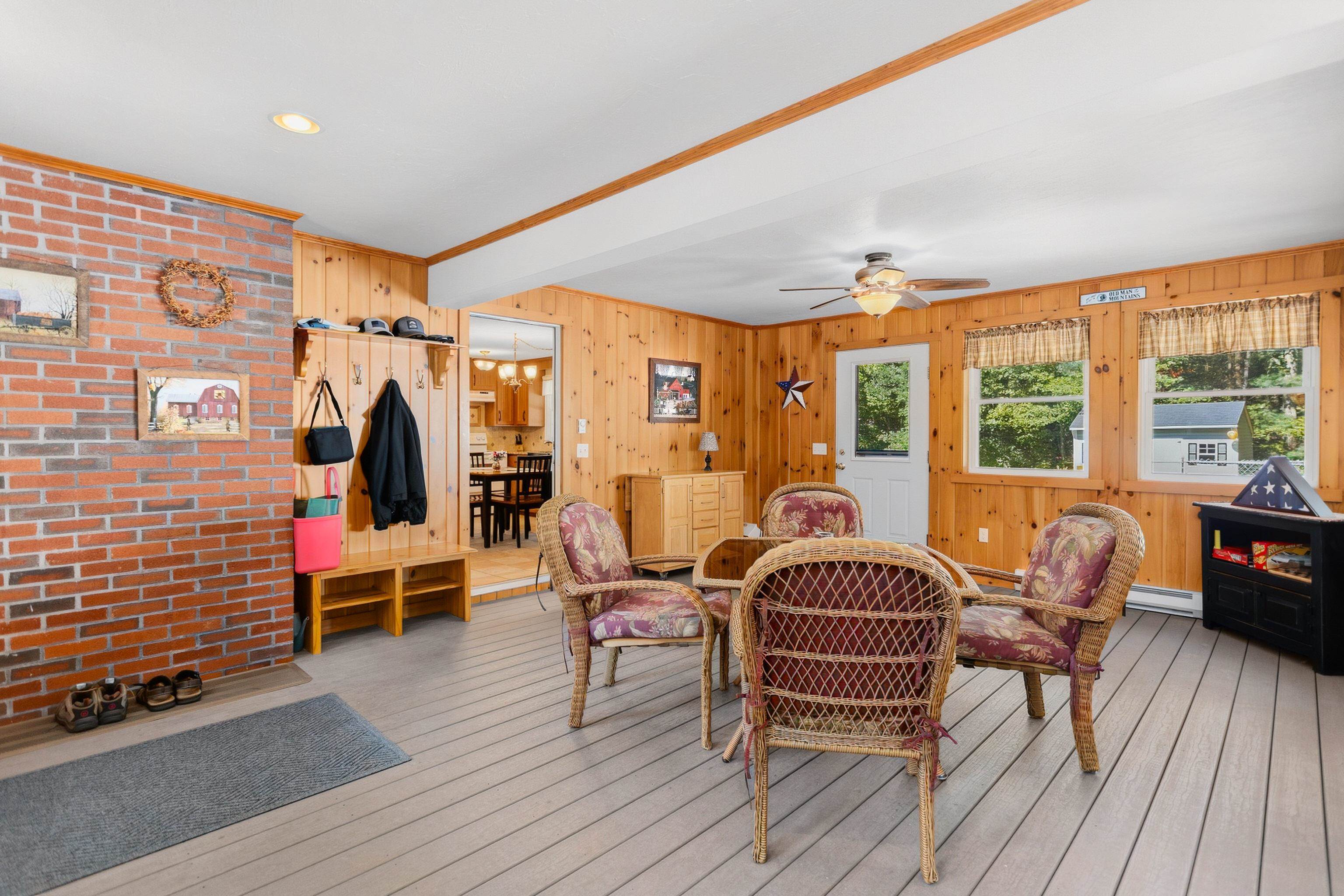 7 Olde Coach Road Derry, NH 03038 - Photo 10 of 31 Gallery Image 10