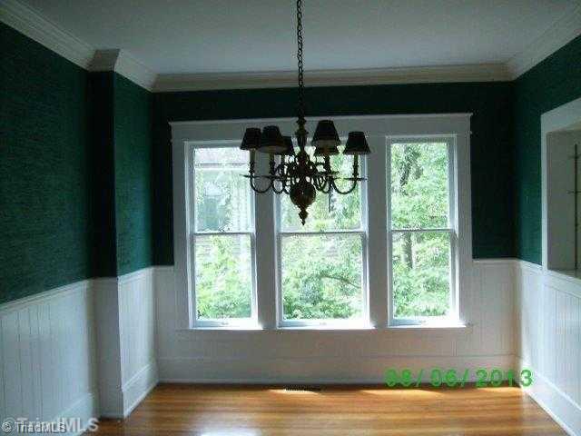 117 Brantley Circle High Point, NC 27262 - Photo 5 of 16 Dining Room.