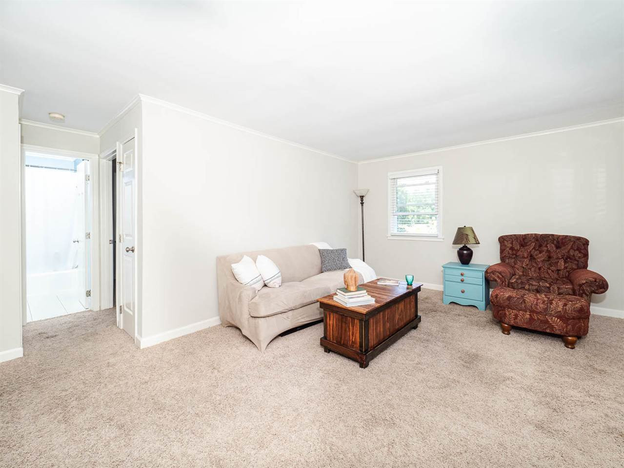 633 Daniels Street, Unit D Raleigh, NC 27605 - Photo 6 of 14 Photo 6