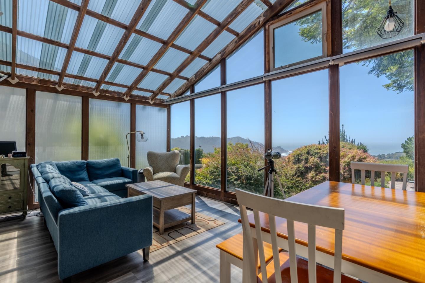 1327 Crespi Drive Pacifica, CA 94044 - Photo 14 of 48 a outdoor living space with furniture