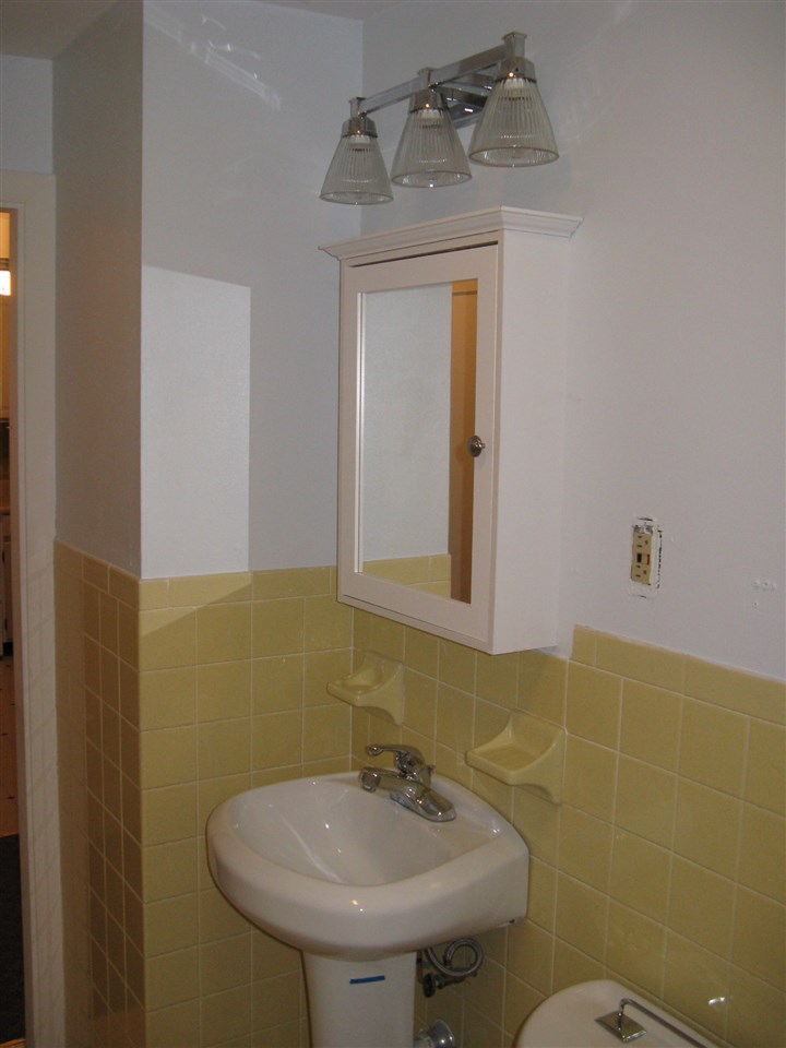 42 George Street Manchester, NH 03102 - Photo 27 of 38 Gallery Image 27
