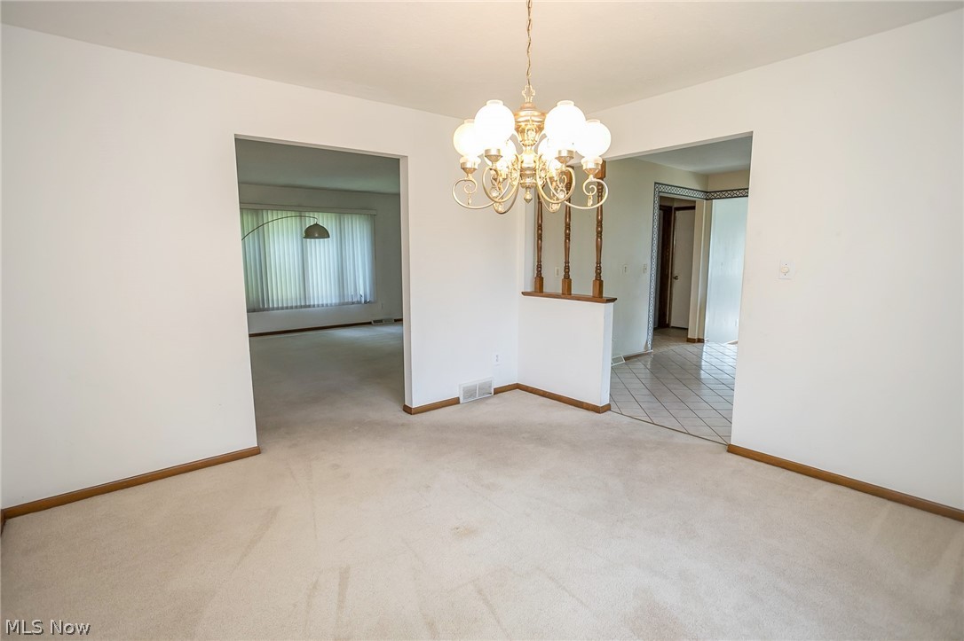 27616 Highland Road Cleveland, OH 44143 - Photo 13 of 25
