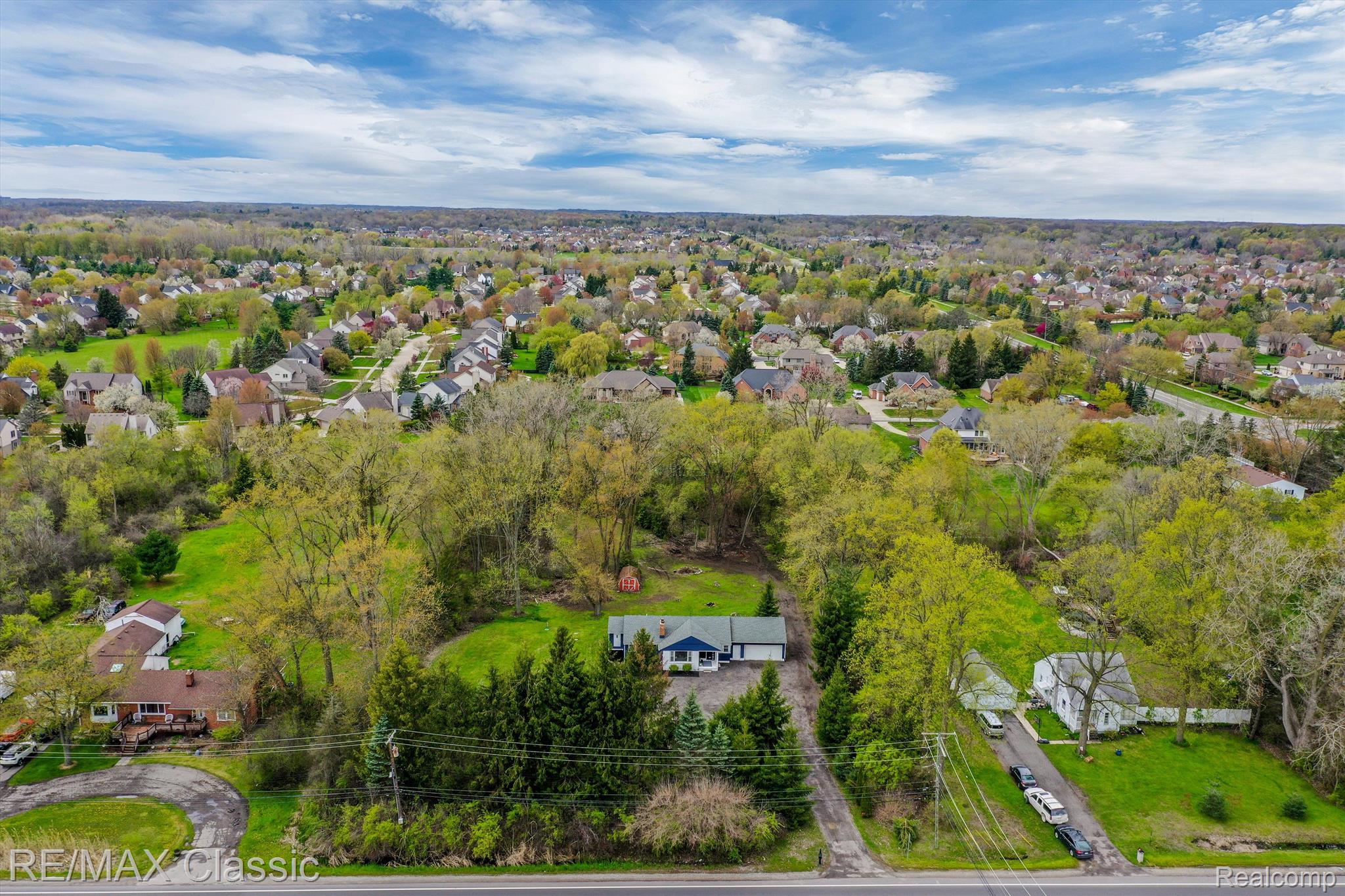7015 North Beck Road Canton, MI 48187 - Photo 16 of 28 Gallery Image 16
