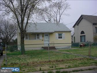 257 Sylvan Street Riverside, NJ 08075 - Photo 1 of 2 Exterior