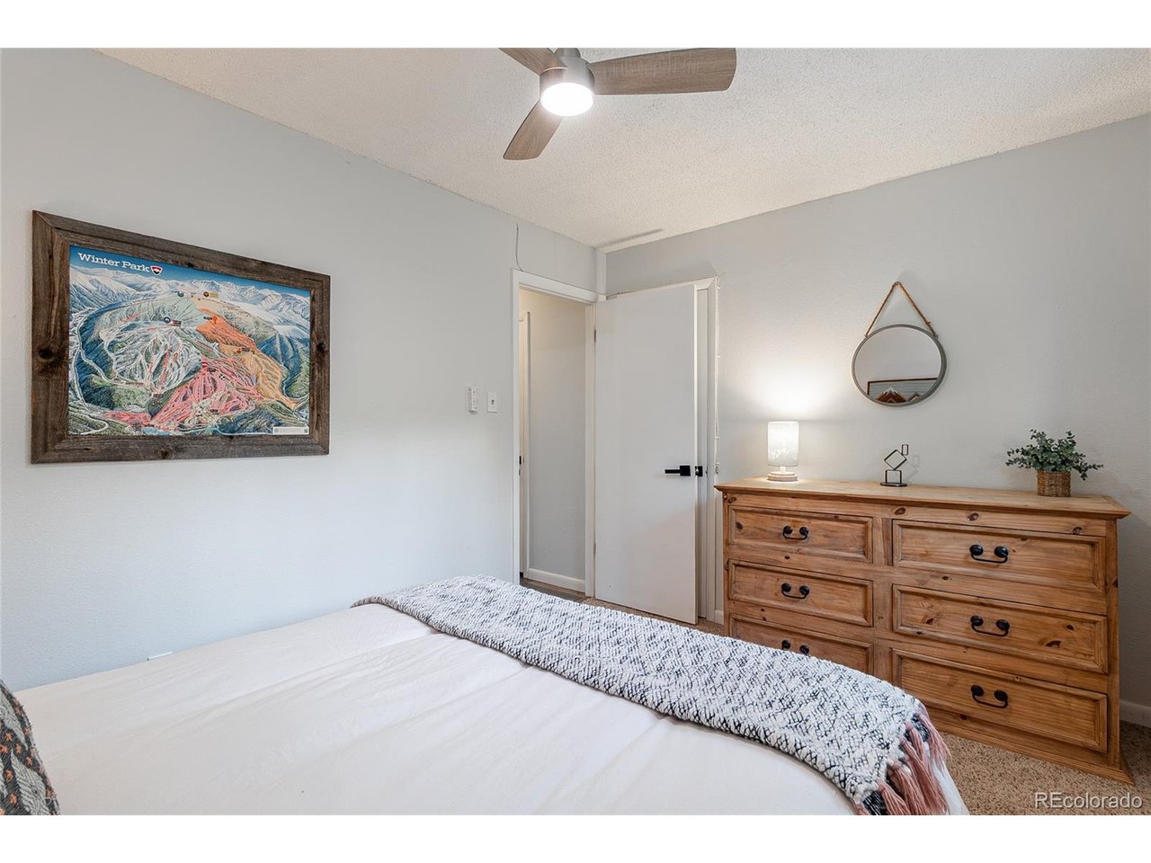 400 Hi Country Drive, Unit 15 Winter Park, CO 80482 - Photo 18 of 35 Fully furnished and ready for immediate use