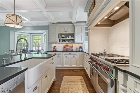 $2,800,000 | 430 Ridgewood Avenue, Glen Ridge, NJ 07028