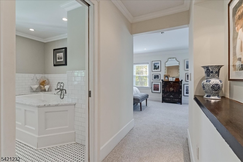 430 Ridgewood Avenue Glen Ridge, NJ 07028 - Photo 19 of 50