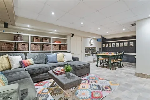 $2,800,000 | 430 Ridgewood Avenue, Glen Ridge, NJ 07028