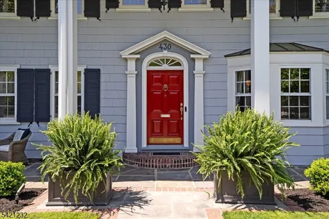 $2,800,000 | 430 Ridgewood Avenue, Glen Ridge, NJ 07028