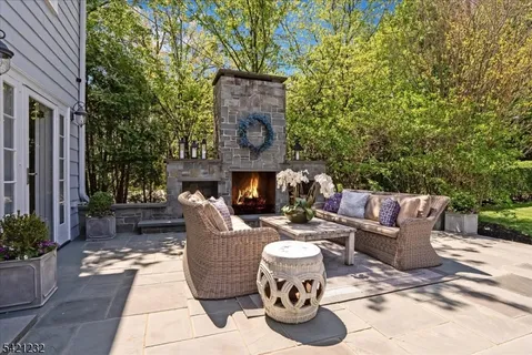 $2,800,000 | 430 Ridgewood Avenue, Glen Ridge, NJ 07028