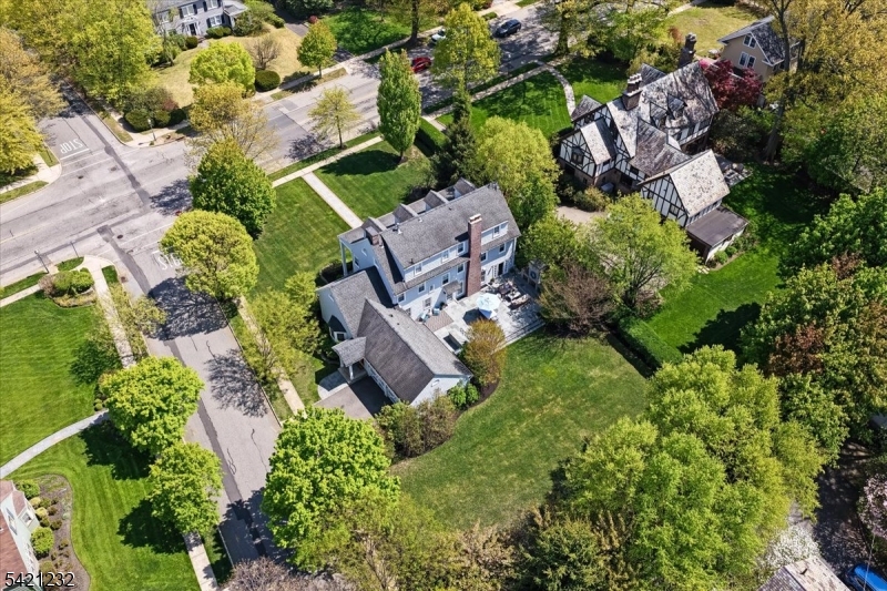 430 Ridgewood Avenue Glen Ridge, NJ 07028 - Photo 50 of 50