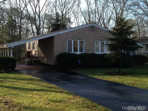 41 Sherwood Road Hampton Bays, NY 11946 - Photo 1 of 1 Gallery Image 1