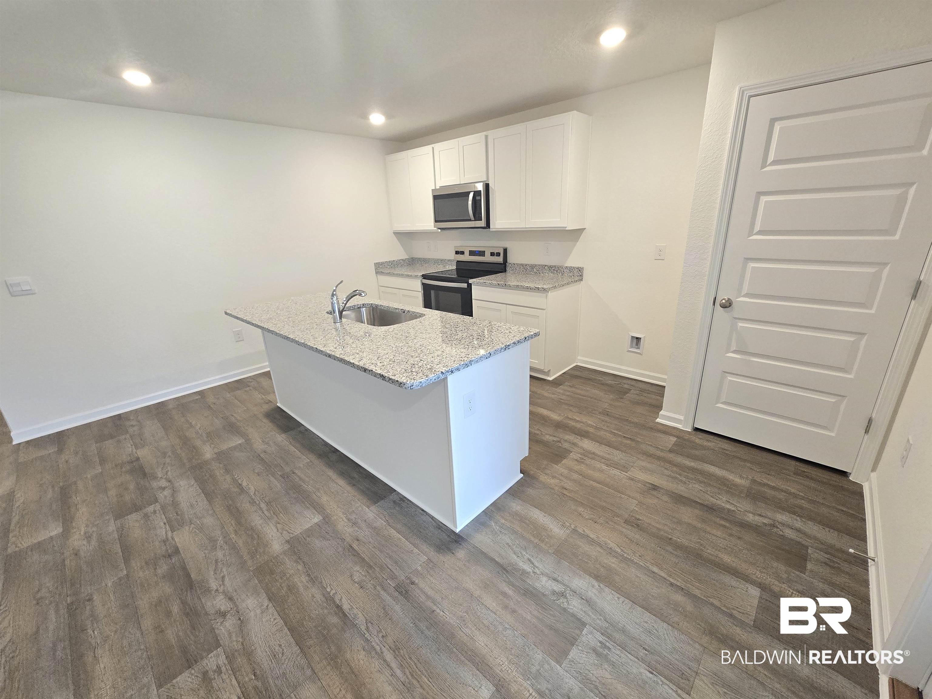 17836 Hens Avenue Foley, AL 36535 - Photo 5 of 30