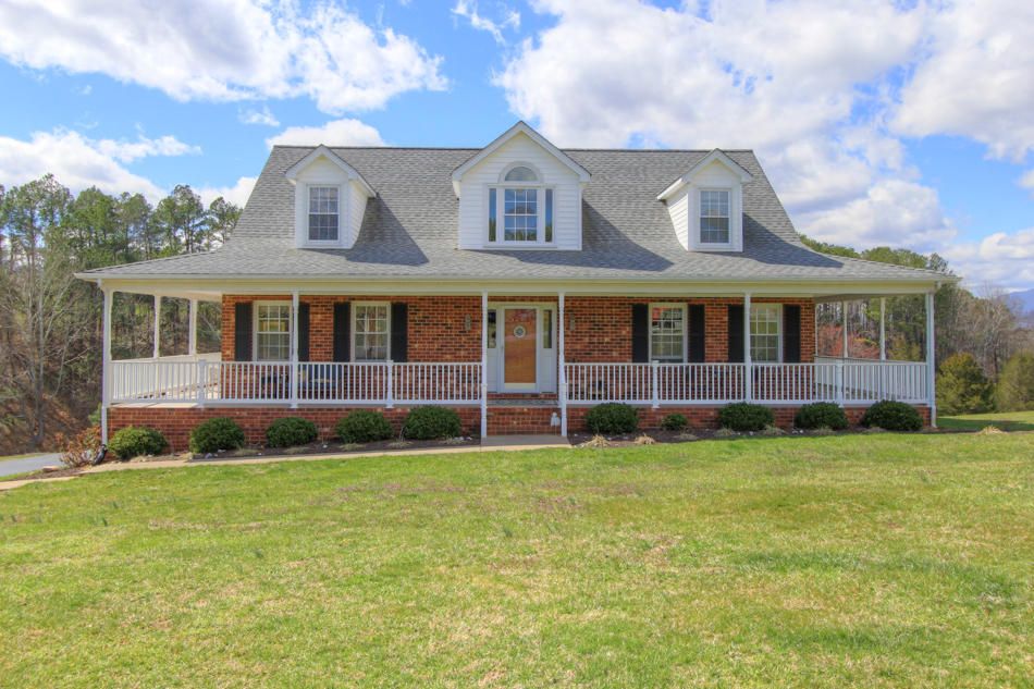 208 Longhill Road Goode, VA 24556 - Photo 6 of 59 a view of house with yard and green space