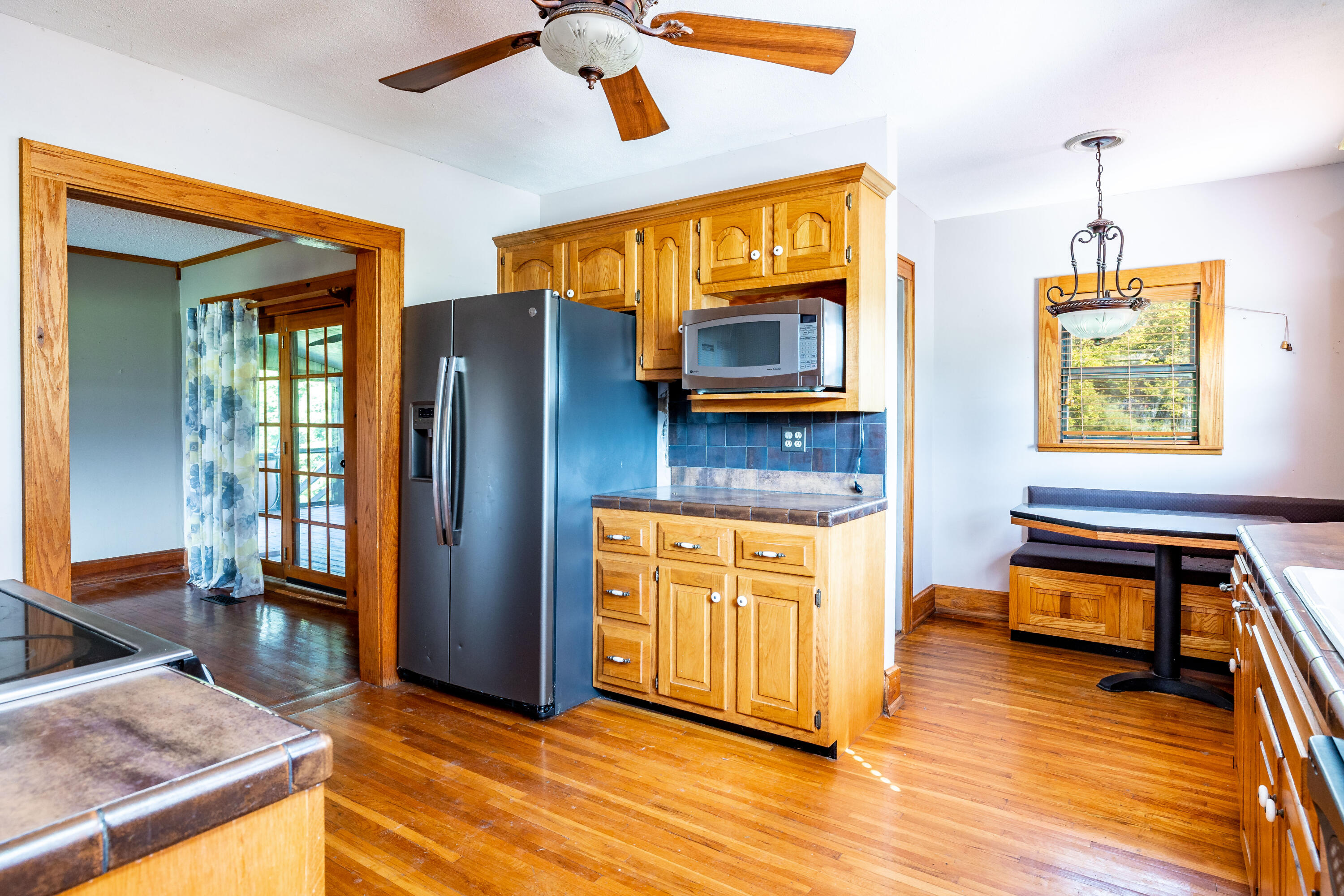 9001 East Emory Road Corryton, TN 37721 - Photo 15 of 34 9001 E Emory rd-26