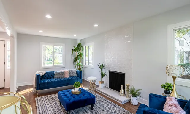 $789,900 | 312 Pine Street, Deerfield, IL 60015