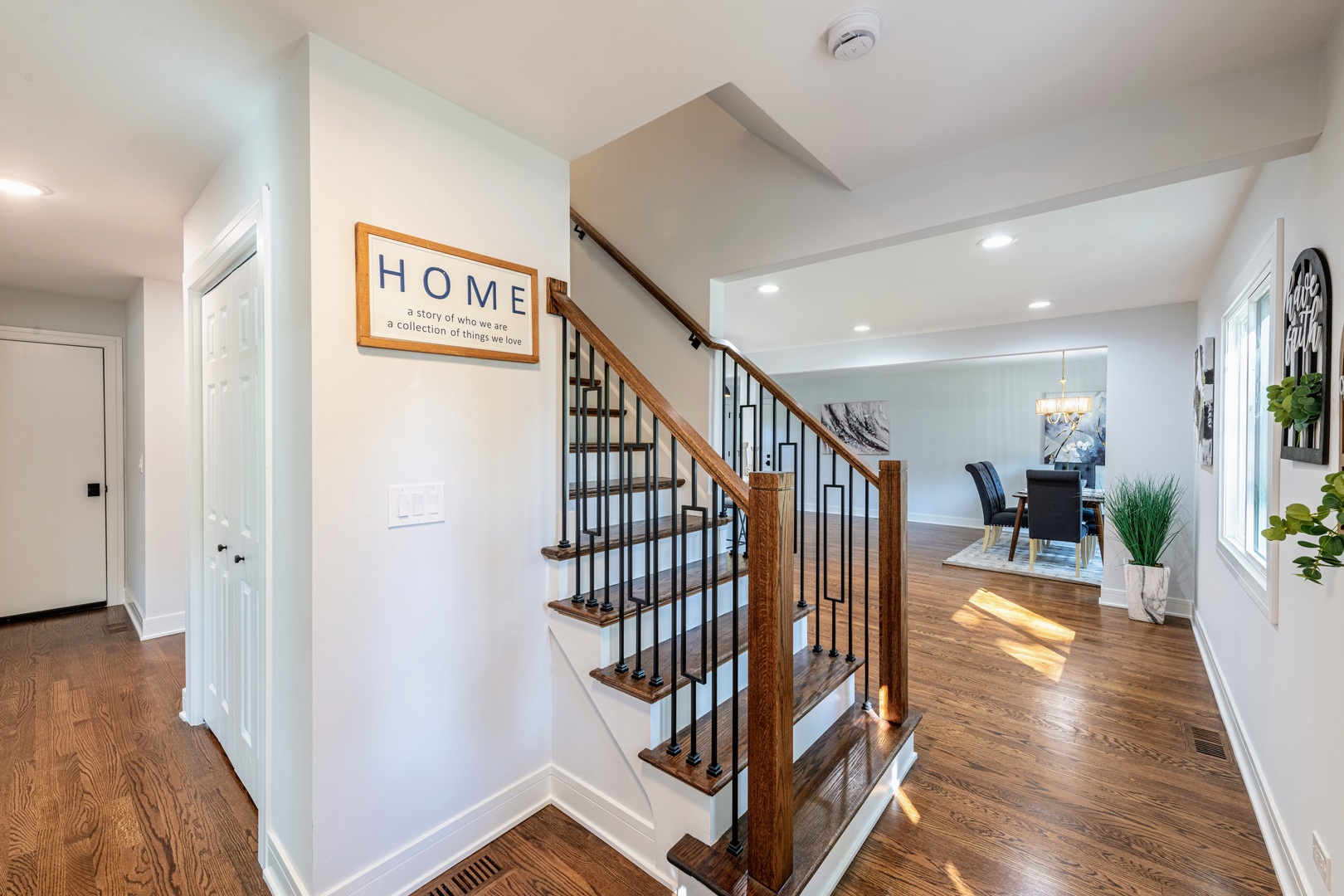 312 Pine Street Deerfield, IL 60015 - Photo 3 of 44