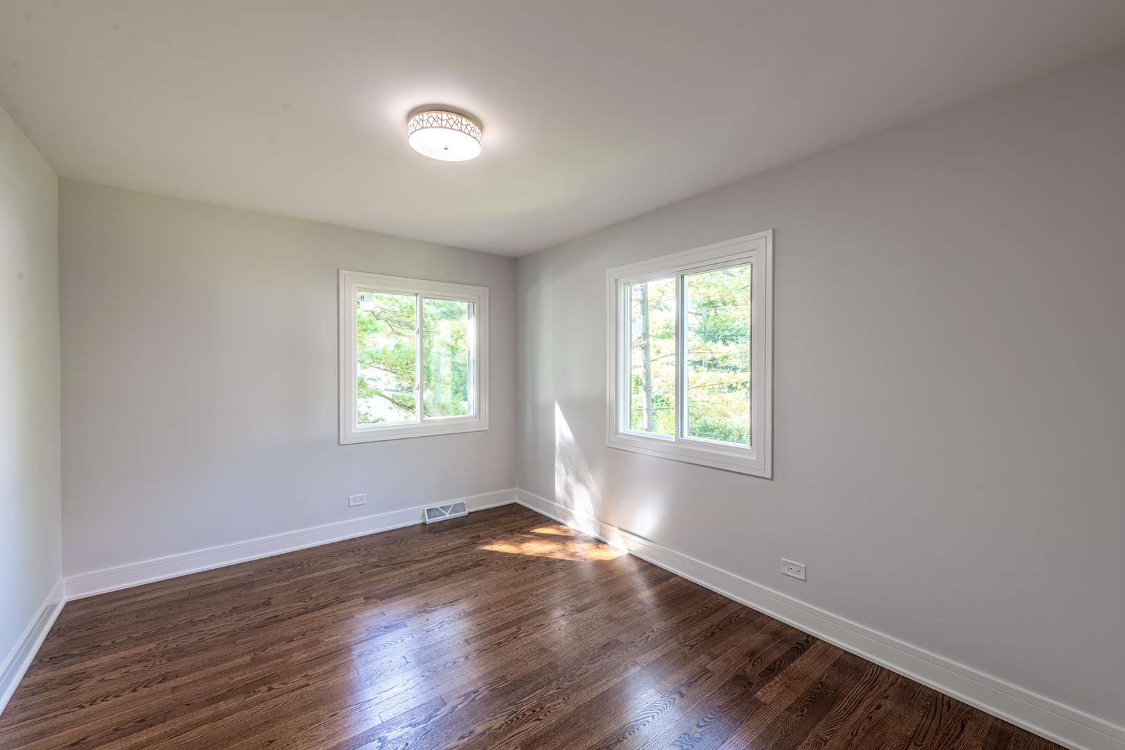 312 Pine Street Deerfield, IL 60015 - Photo 35 of 44