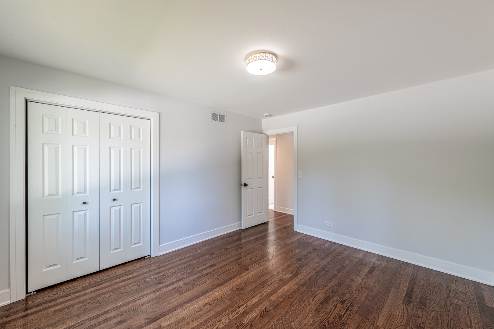 312 Pine Street Deerfield, IL 60015 - Photo 38 of 44