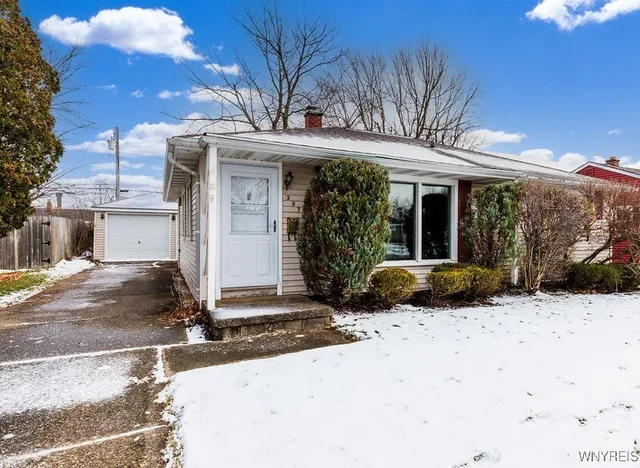 $169,000 | 337 Claremont Avenue, Tonawanda, NY 14223