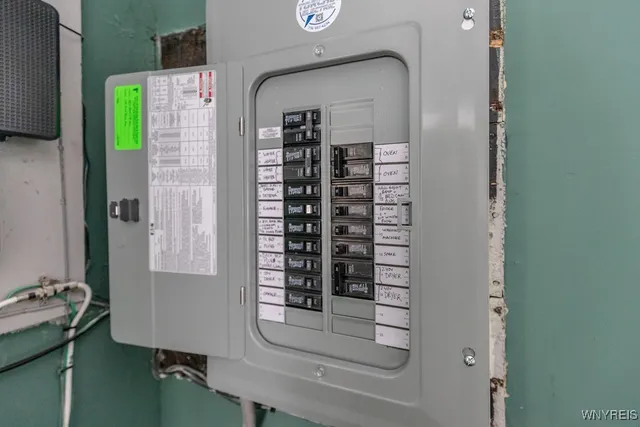 $169,000 | 337 Claremont Avenue, Tonawanda, NY 14223