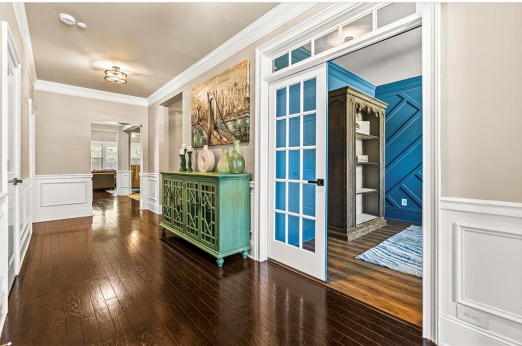 300 Lowell Street Atlanta, GA 30331 - Photo 2 of 29 Gallery Image 2