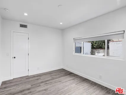 $1,150,000 | Undisclosed Address, Los Angeles, CA 90019