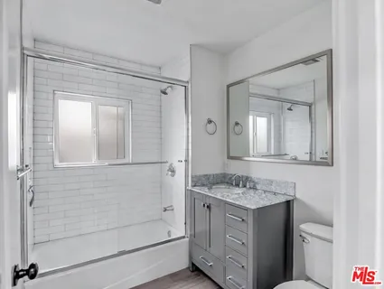 $1,150,000 | Undisclosed Address, Los Angeles, CA 90019