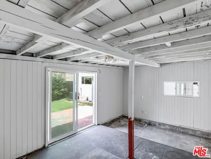 $1,150,000 | Undisclosed Address, Los Angeles, CA 90019