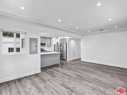 $1,150,000 | Undisclosed Address, Los Angeles, CA 90019