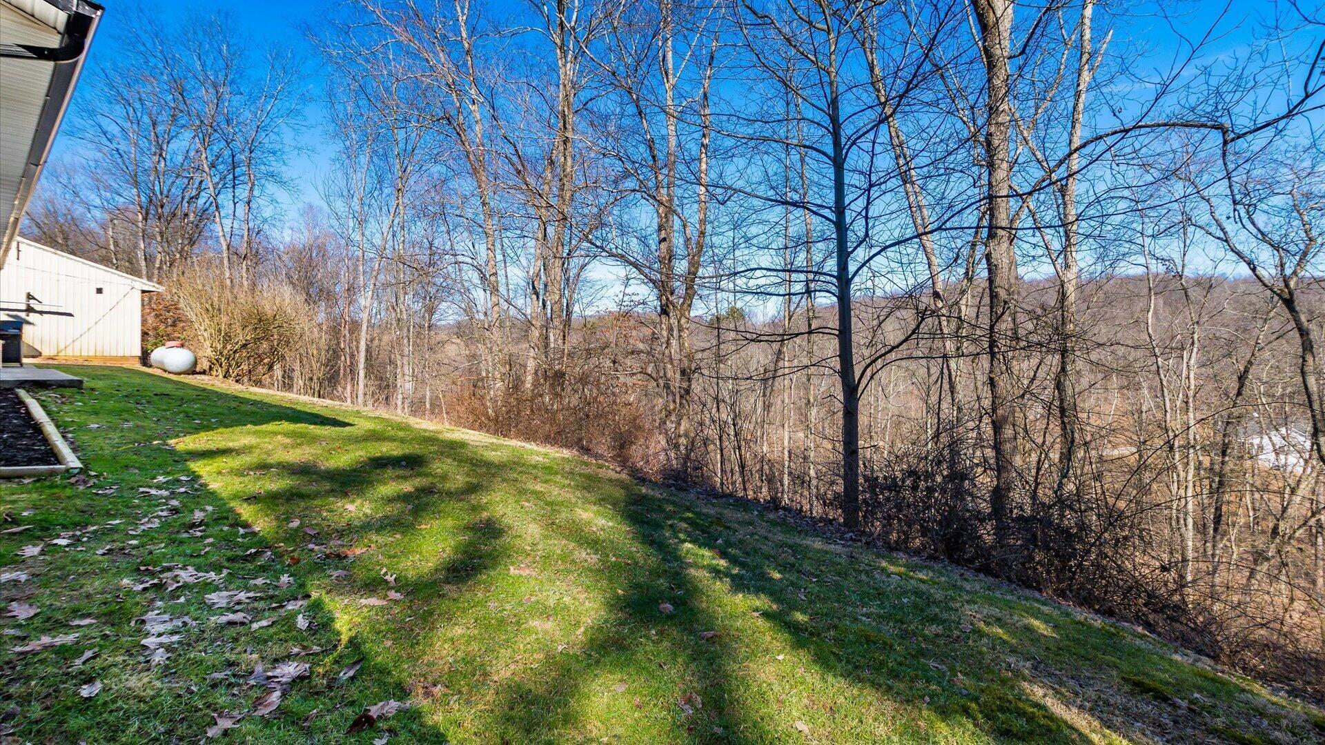 10050 Perryton Road Frazeysburg, OH 43822 - Photo 38 of 47 33-zj 10050 Perryton Rd076-2