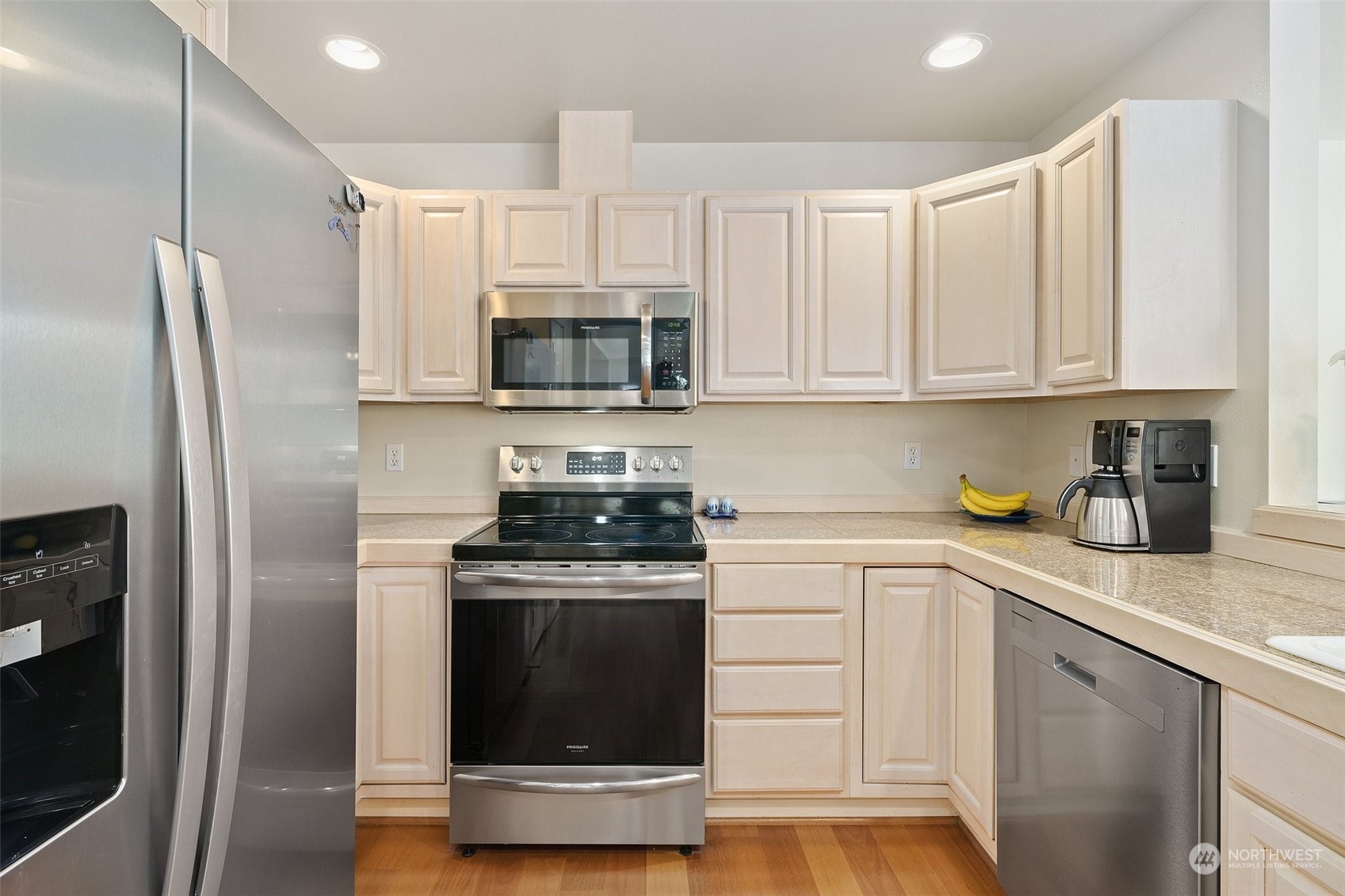 321 East Soderberg Road, Unit A2 Allyn, WA 98524 - Photo 18 of 29 Gallery Image 18