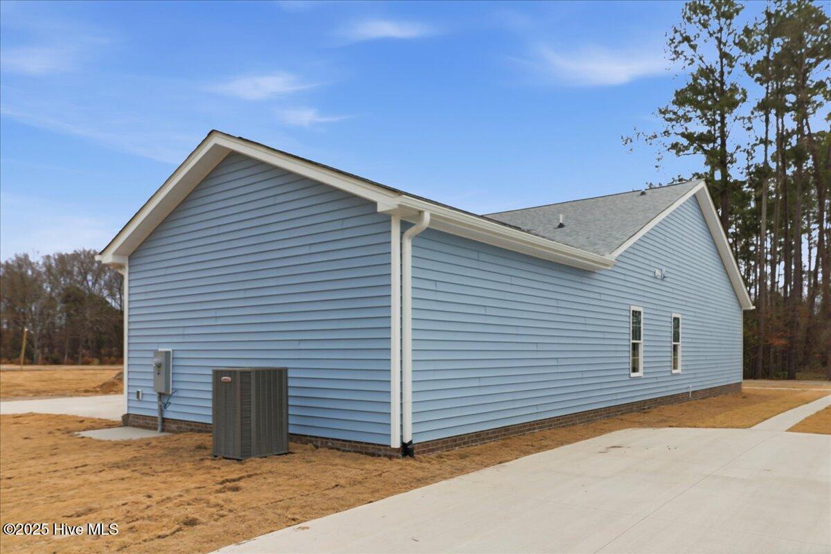 108 Mason Street Princeton, NC 27569 - Photo 37 of 43 06-108 Mason St-6