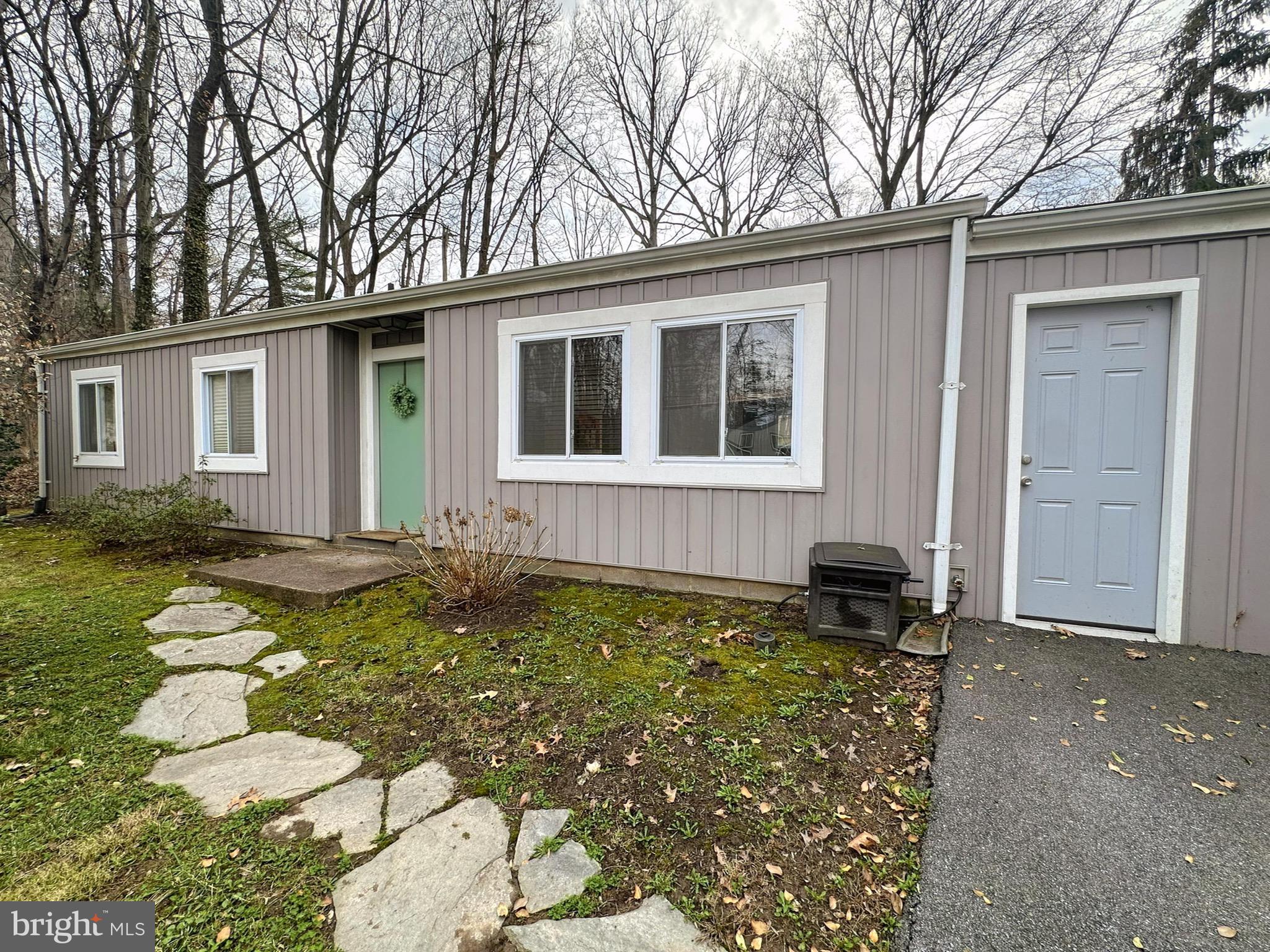 2215 Sanibel Drive Reston, VA 20191 - Photo 3 of 24