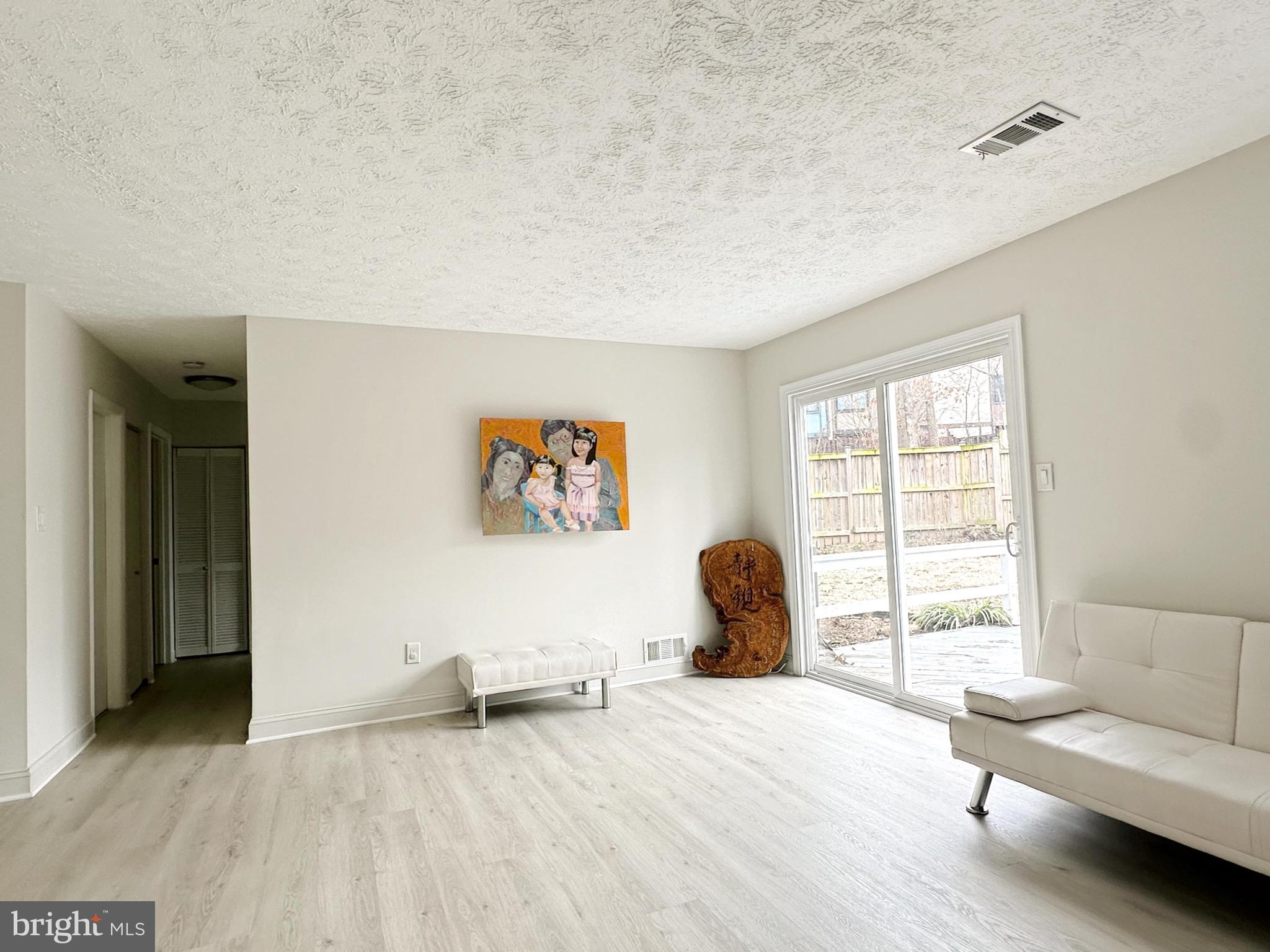 2215 Sanibel Drive Reston, VA 20191 - Photo 8 of 24