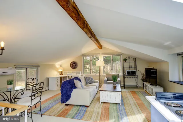 $3,250 | 34 Heather Lane, Princeton, NJ 08540