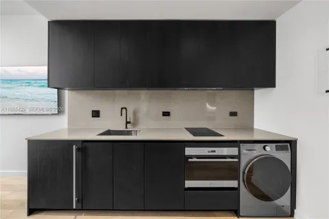 $430,000 | 20 Northeast 11th Street, Unit 2306B, Miami, FL 33132